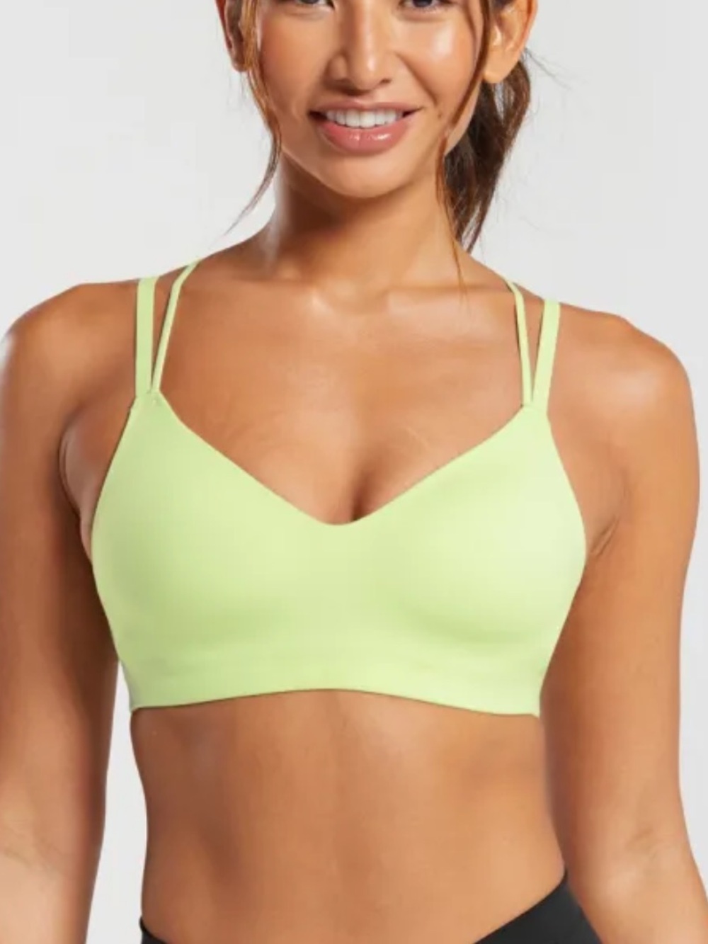Gymshark Light Support Strappy Sports Bra - Pastel Sage Green